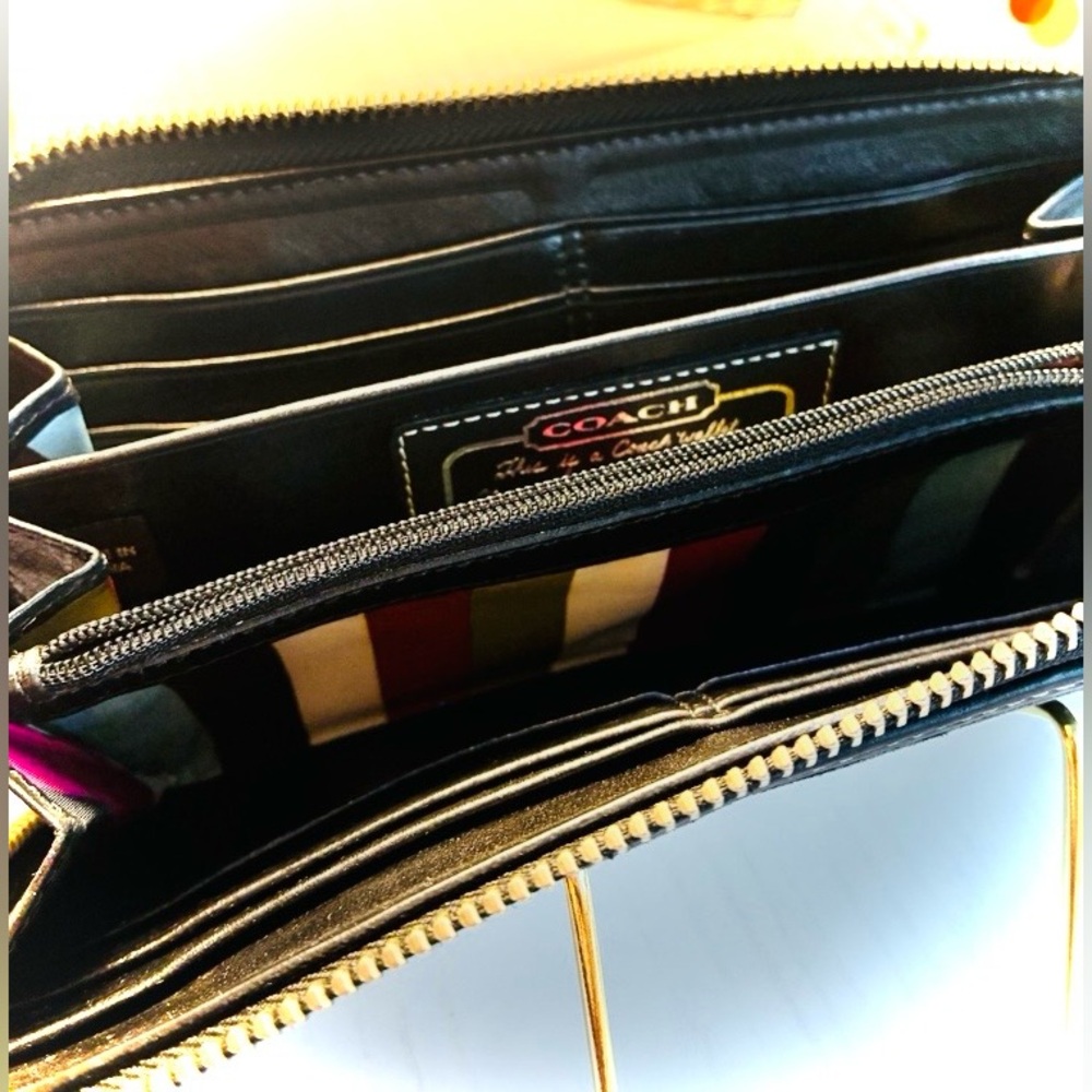 Coach Black Signature Zip-Around Wallet - Picture 2 of 2
